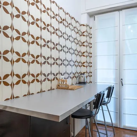 アパート Olmo Cozystay コモ