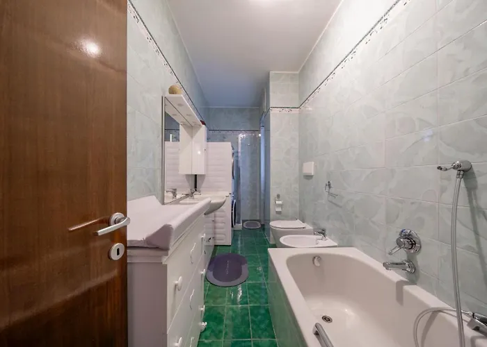 Olmo Cozystay Apartamento *