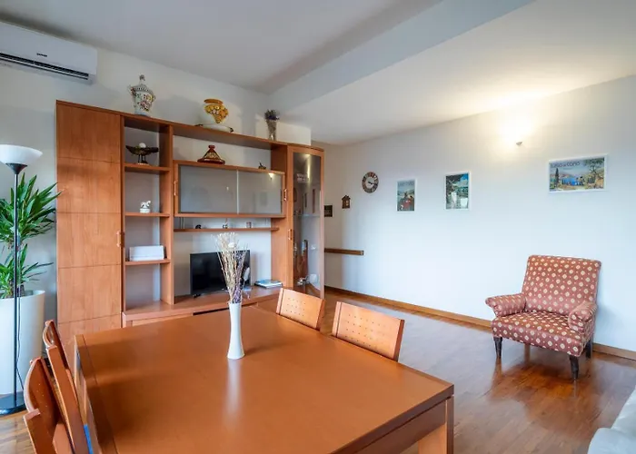 Olmo Cozystay דירה