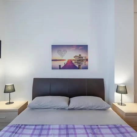 Olmo Cozystay Lägenhet