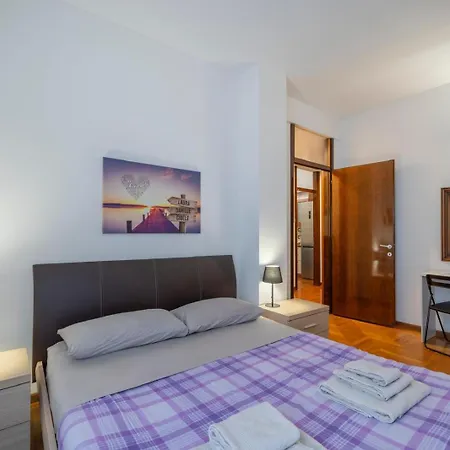 Olmo Cozystay